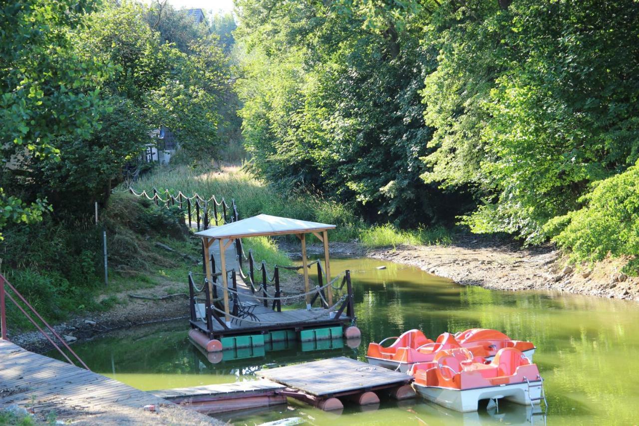 Domki Nad Jeziorem W Karlowicach Karlowice 外观 照片