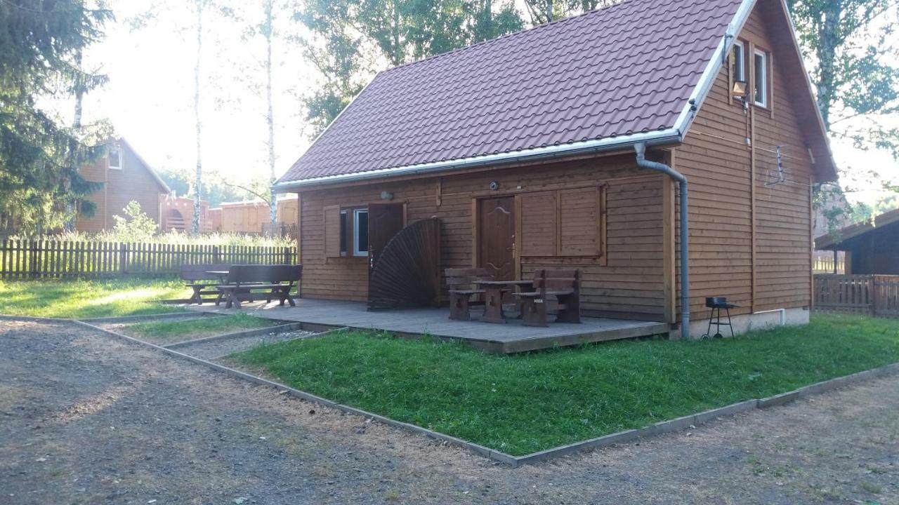 Domki Nad Jeziorem W Karlowicach Karlowice 外观 照片