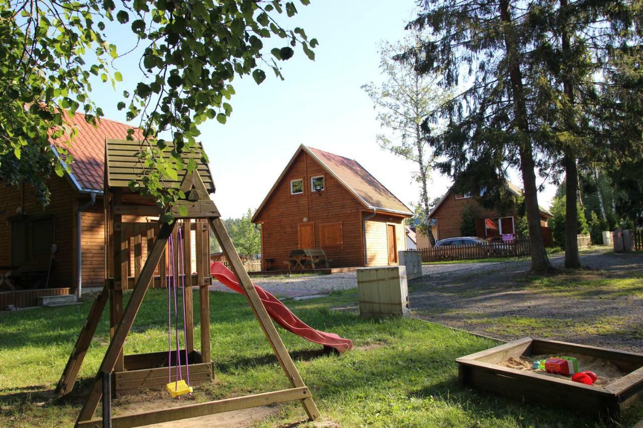 Domki Nad Jeziorem W Karlowicach Karlowice 外观 照片