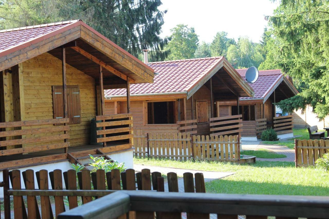 Domki Nad Jeziorem W Karlowicach Karlowice 外观 照片